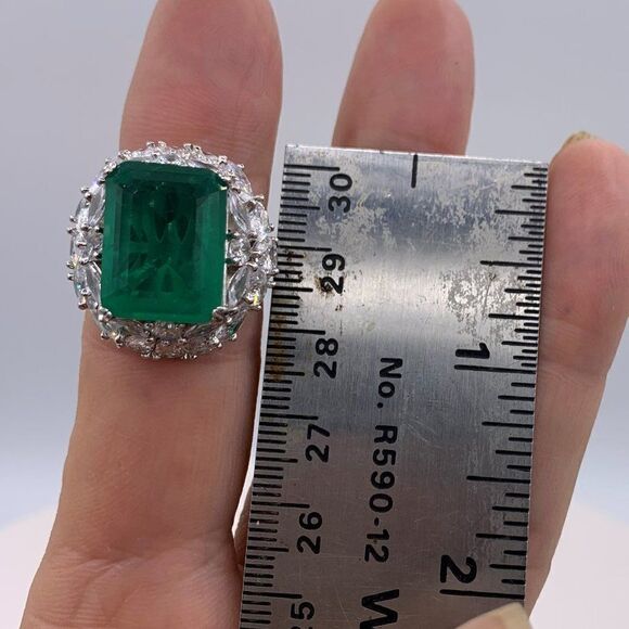 Ring, huge emerald solitaire, sterling 925 silver, filigreed gallery, NWOT, sz 7 - Picture 7 of 16